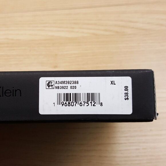 CALVIN KLEIN Boxer Briefs Mens XL Invisibles Low Rise Trunk Microfiber No Show - Picture 5 of 6